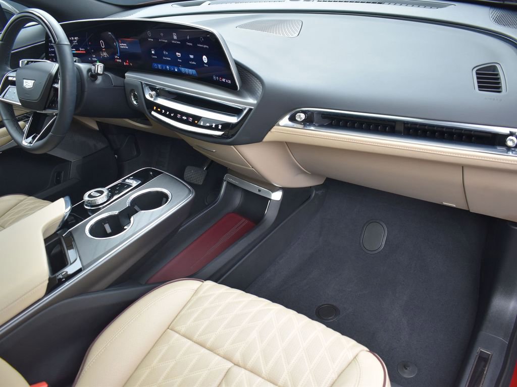 Certified 2024 Cadillac Lyriq Sport w/ Nappa Leather Package image 32