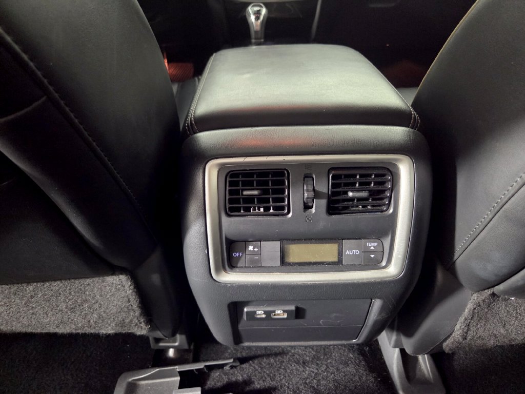Used 2019 INFINITI QX60 Luxe w/ Essential Package FWD image 25