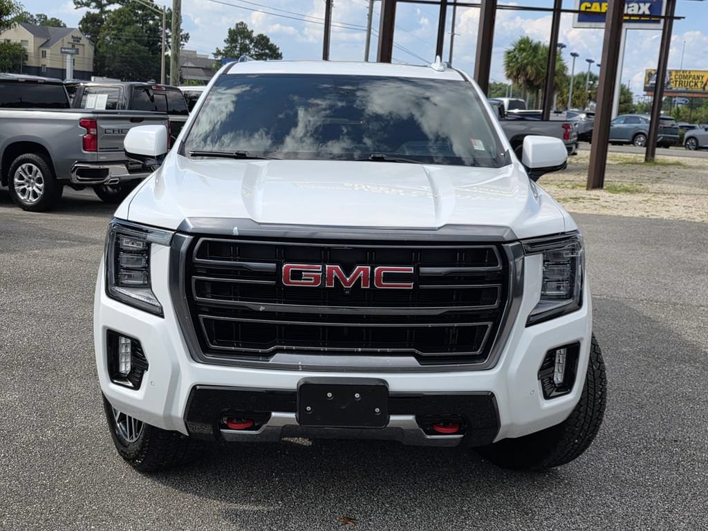 Used 2021 GMC Yukon XL AT4 w/ AT4 Premium Plus Package AWD/4WD image 2