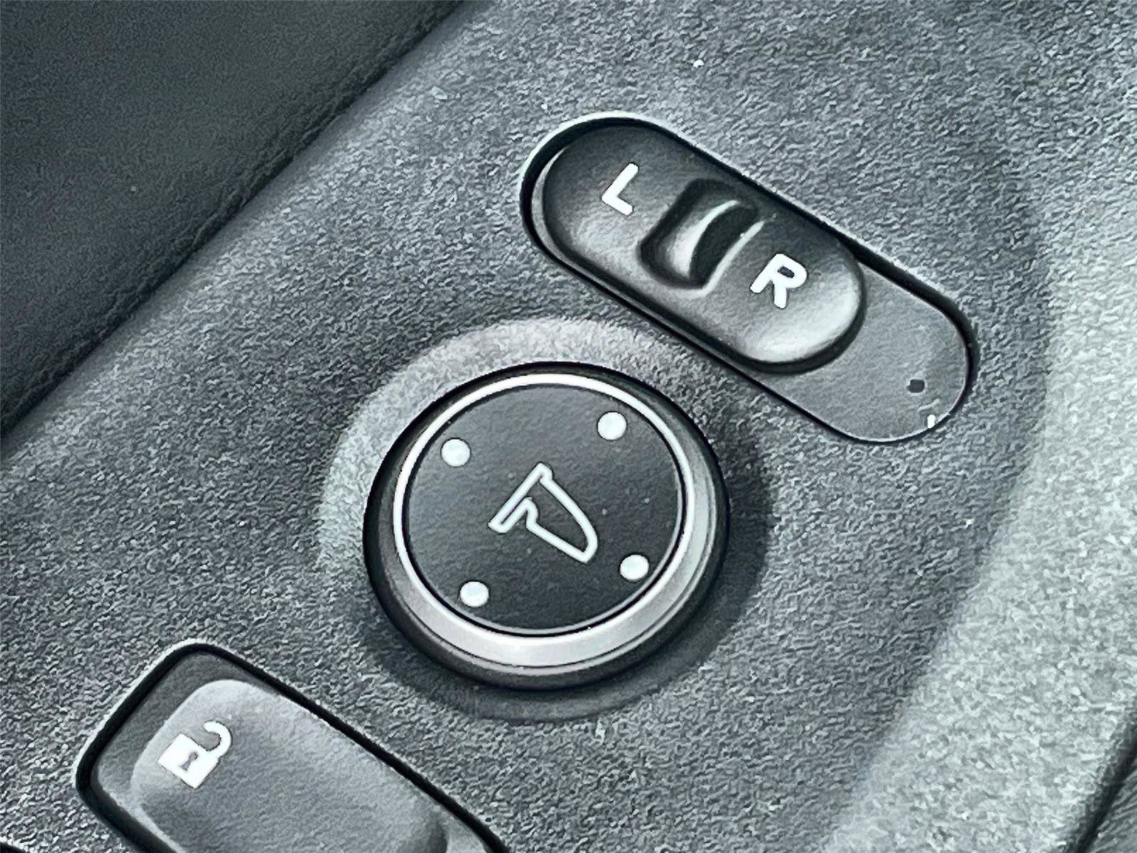 New 2026 Honda HR-V Sport image 14