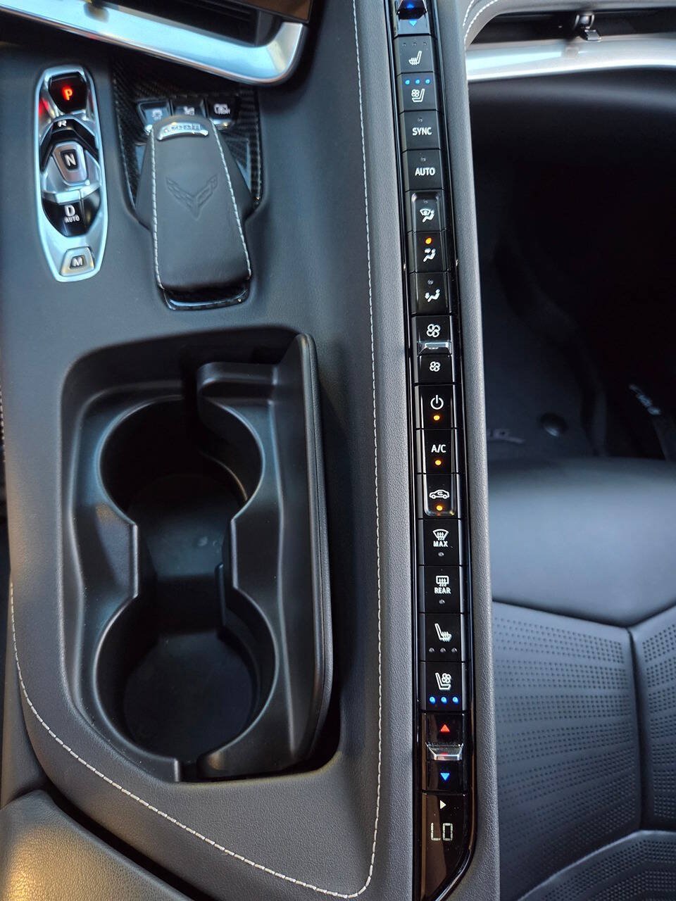 Used 2021 Chevrolet Corvette Stingray Preferred Cpe w/ Z51 Performance Package RWD image 21