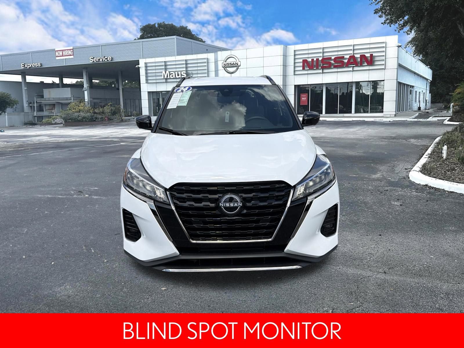 Certified 2024 Nissan Kicks SR w/ SR Premium Package image 8