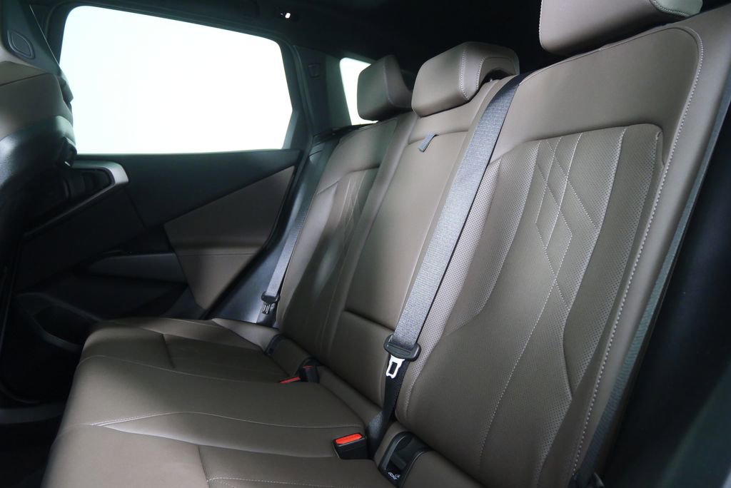 Used 2025 BMW X3 M50 image 16