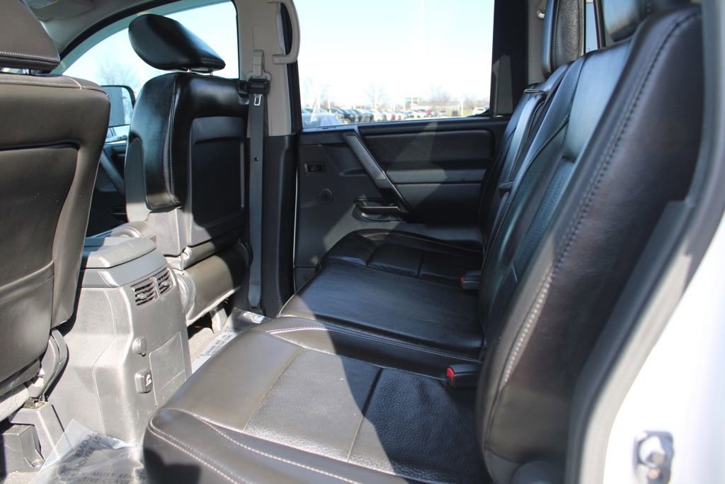Used 2013 Nissan Titan SL w/ Moonroof Pkg image 24