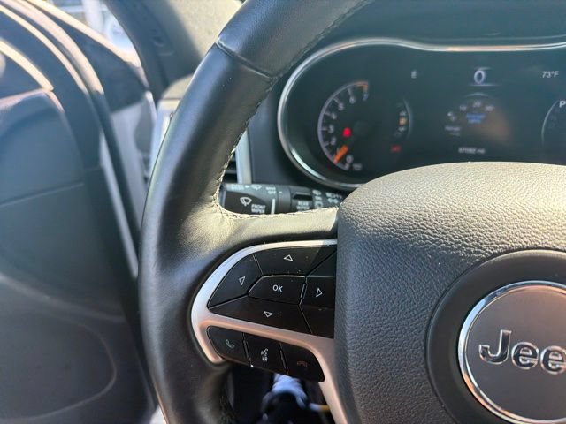 Used 2019 Jeep Grand Cherokee Altitude AWD/4WD image 12