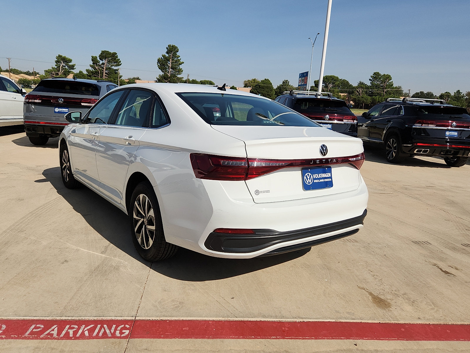 Used 2025 Volkswagen Jetta S FWD image 4