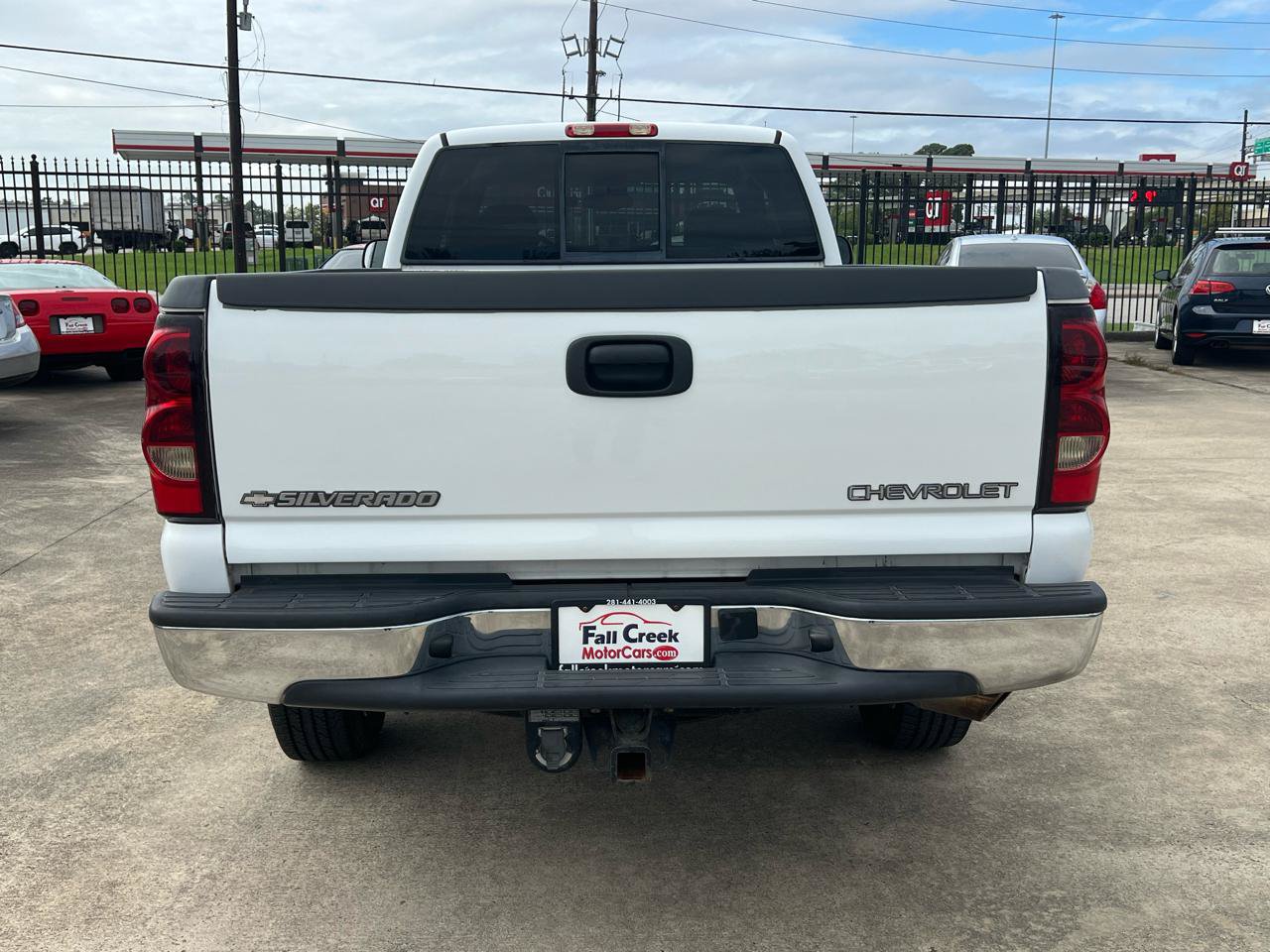 Used 2005 Chevrolet Silverado 2500 LS w/ Heavy-Duty Power Package RWD image 5