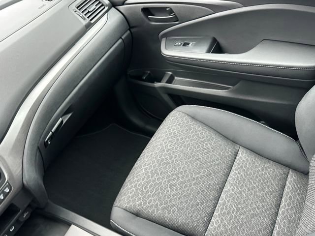 New 2026 Honda Ridgeline Sport image 24