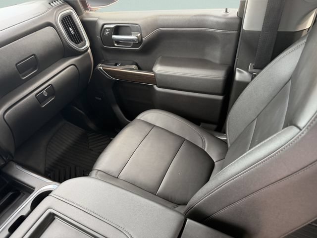 Used 2021 Chevrolet Silverado 1500 LT Trail Boss w/ Convenience Package II AWD/4WD image 17