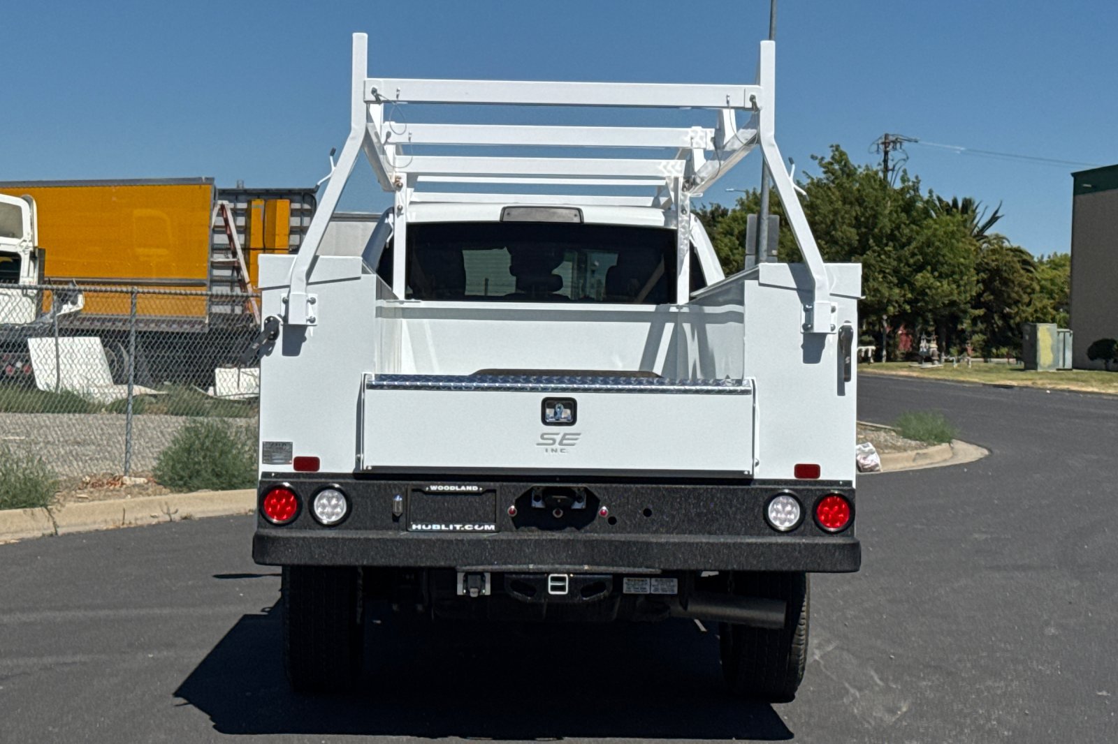 New 2026 RAM 3500 Tradesman w/ Chrome Appearance Group A AWD/4WD image 4