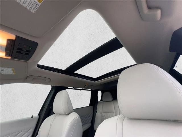 Used 2023 Mitsubishi Outlander SEL image 16