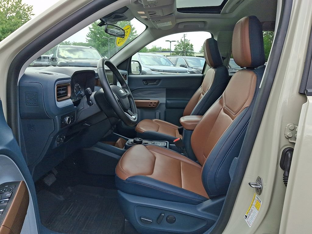 Used 2024 Ford Maverick Lariat w/ FX4 Off-Road Package AWD/4WD image 13