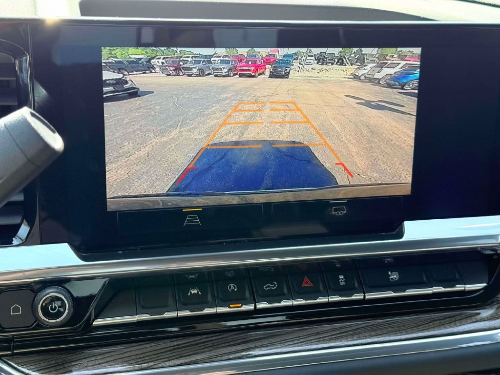 Used 2024 Chevrolet Silverado 1500 LT AWD/4WD image 22