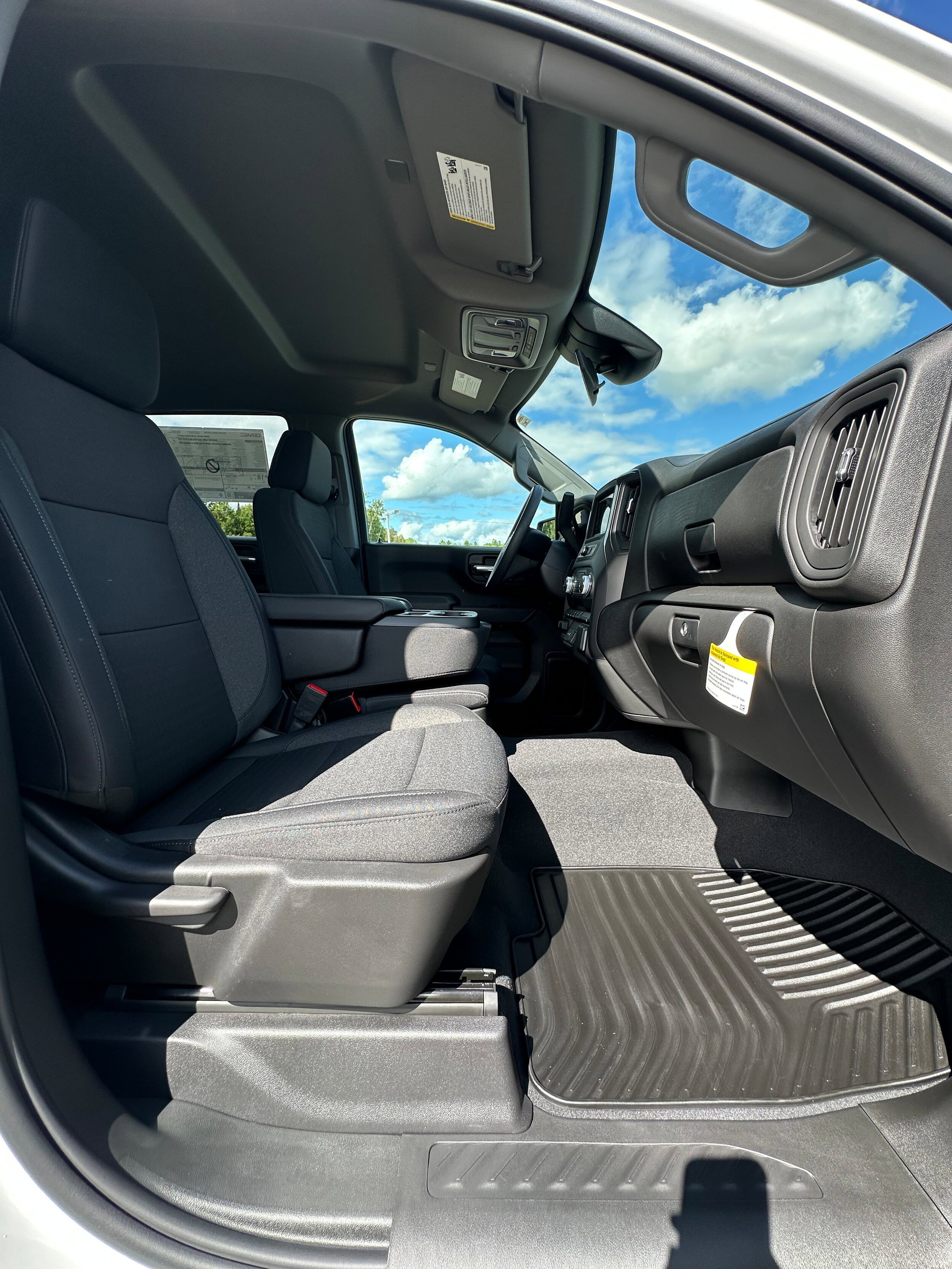 New 2026 GMC Sierra 1500 Pro w/ Graphite Edition AWD/4WD image 25