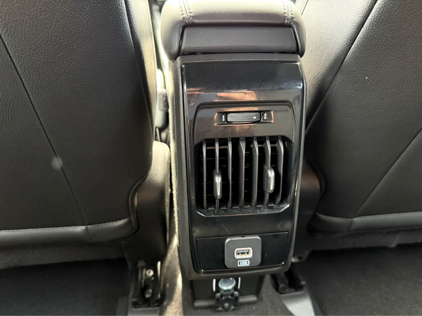 Used 2026 Jeep Compass Limited image 26