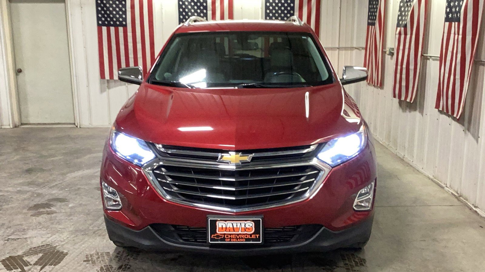 Used 2018 Chevrolet Equinox Premier FWD image 17