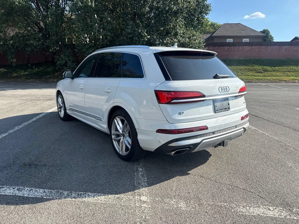 Used 2025 Audi Q7 3.0T Premium Plus w/ Premium Plus Package AWD/4WD image 8