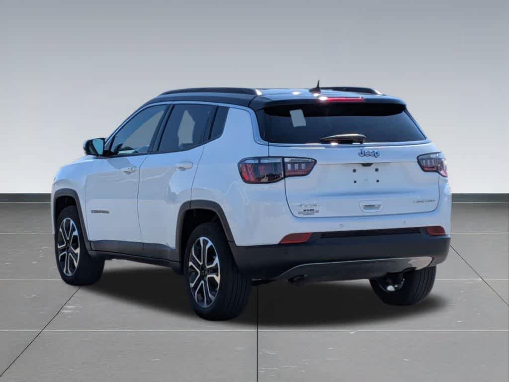 Used 2024 Jeep Compass Limited AWD/4WD image 6