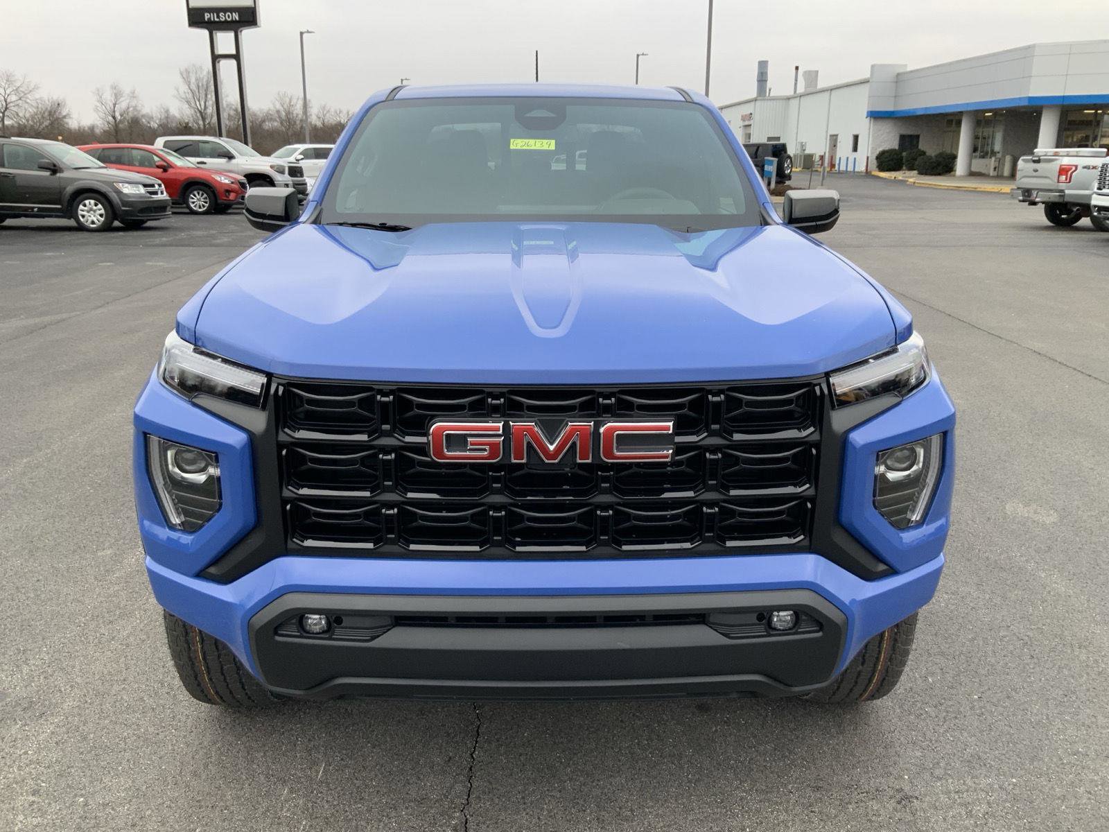 New 2026 GMC Canyon Elevation w/ Convenience Package image 3