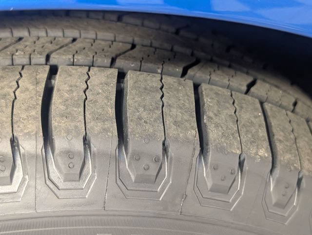 Used 2019 Ford Fusion SE FWD image 9