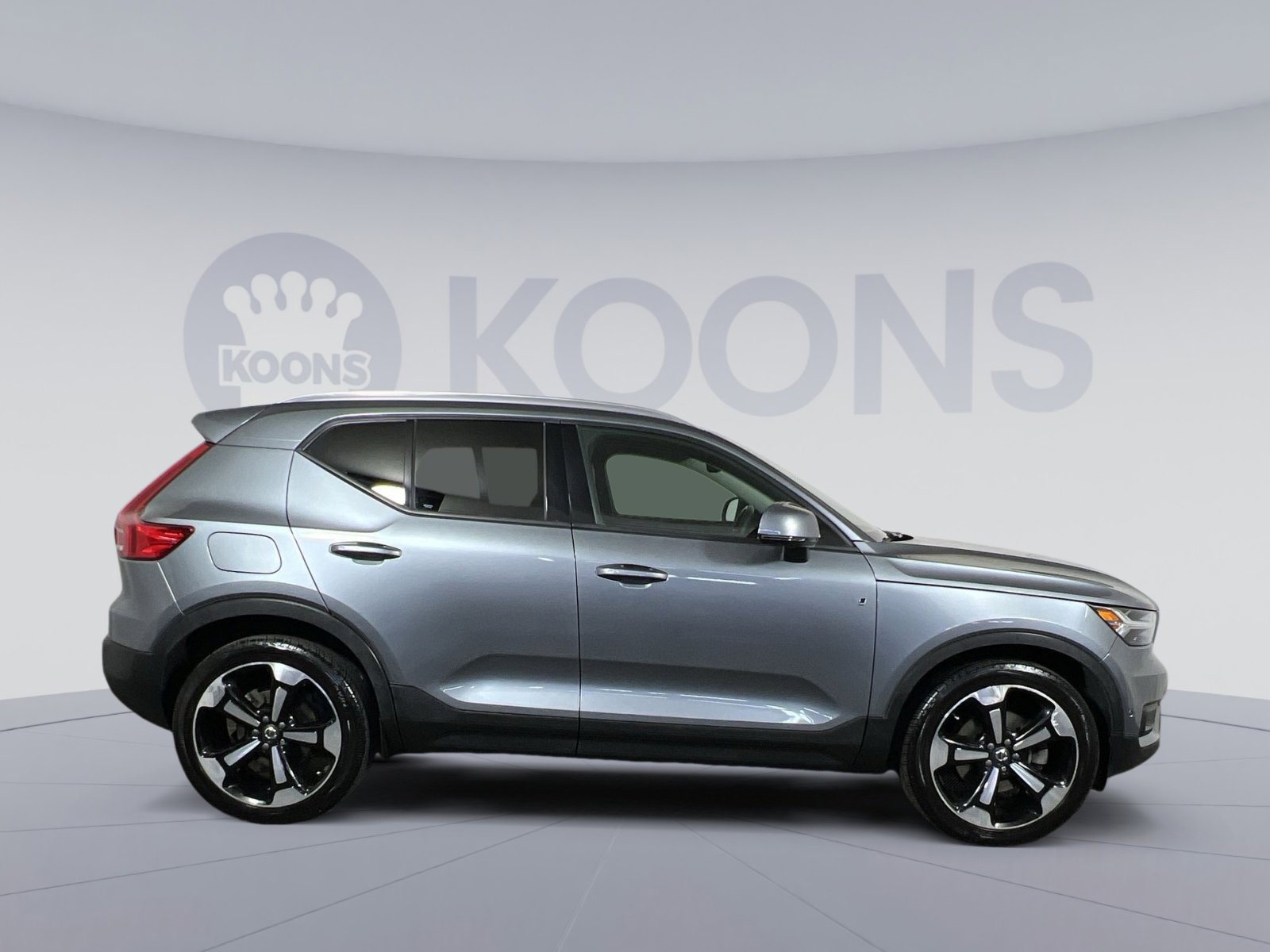 Used 2019 Volvo XC40 T5 Momentum AWD/4WD image 12