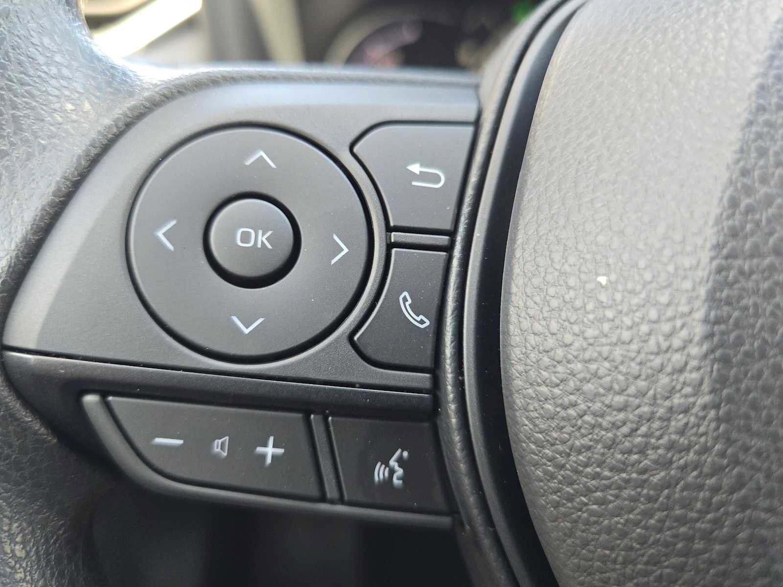 Certified 2025 Toyota RAV4 LE image 24