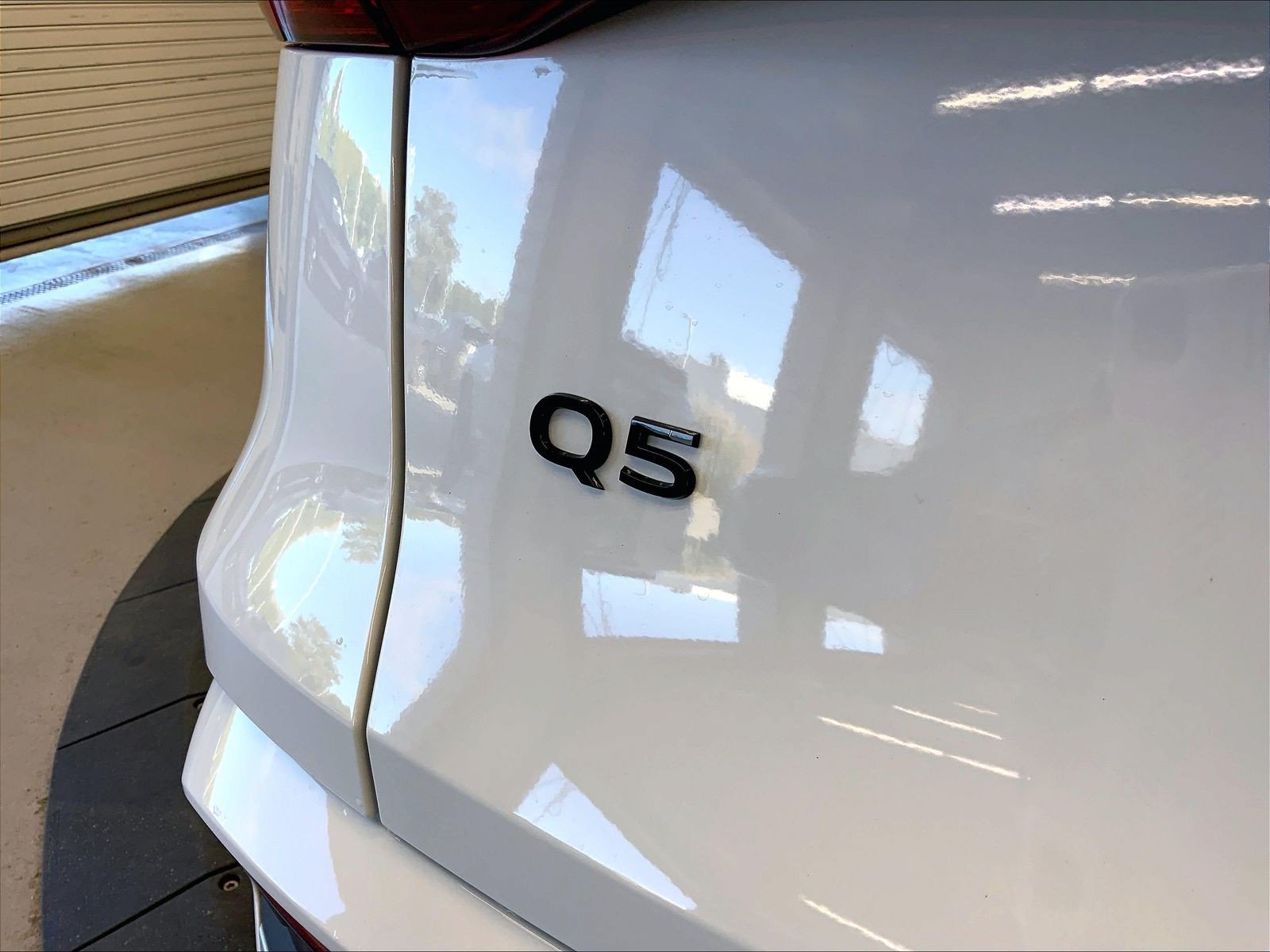 Certified 2025 Audi Q5 Premium w/ Premium Plus AWD/4WD image 7
