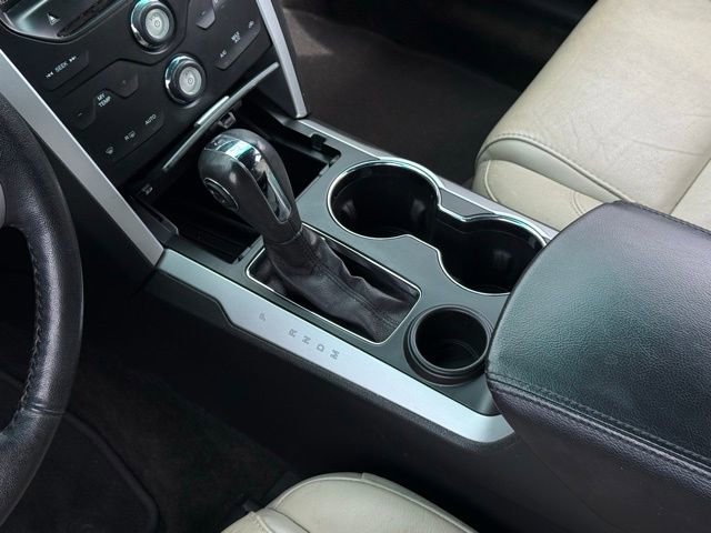Used 2015 Ford Explorer XLT w/ Equipment Group 202B FWD image 29