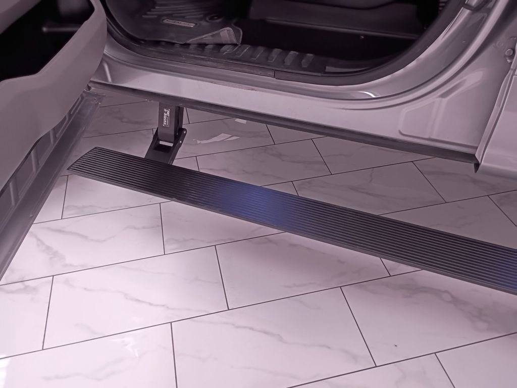 Used 2020 Ford F250 XLT w/ XLT Premium Package image 36