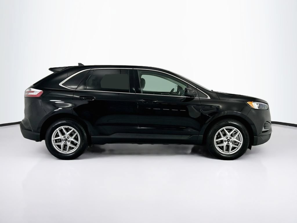 Used 2024 Ford Edge SEL AWD/4WD image 4