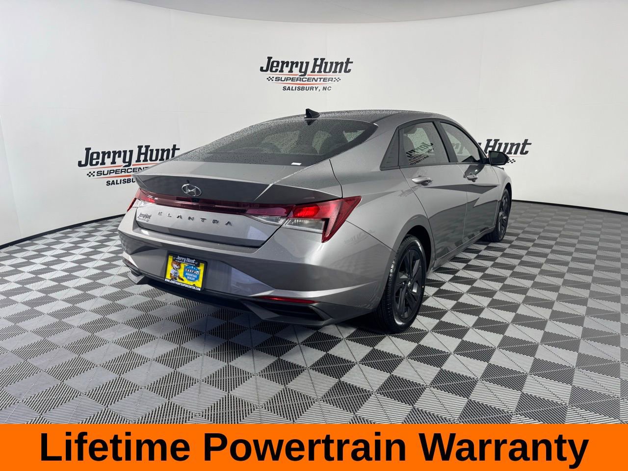 Used 2022 Hyundai Elantra SEL image 7