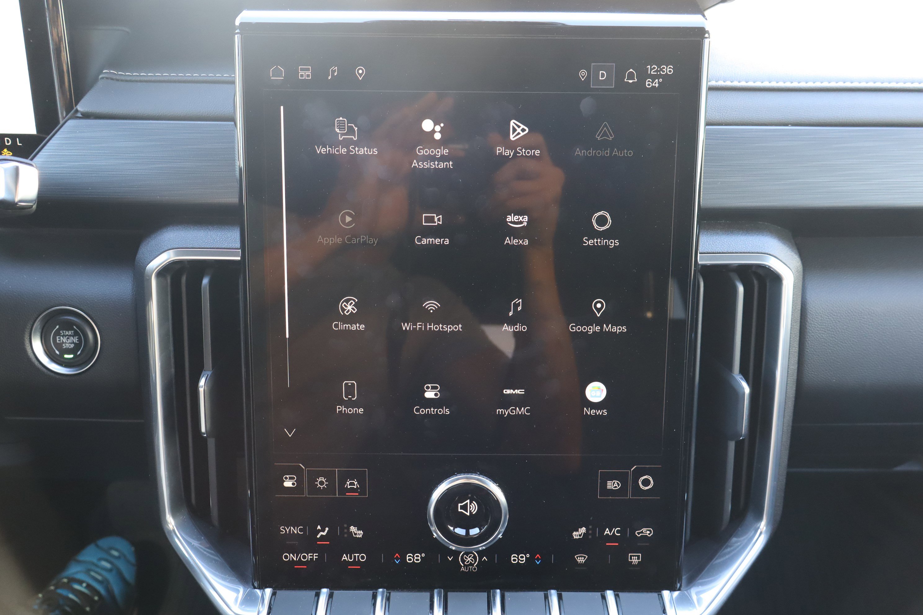 Used 2024 GMC Acadia Elevation w/ Black Edition image 25