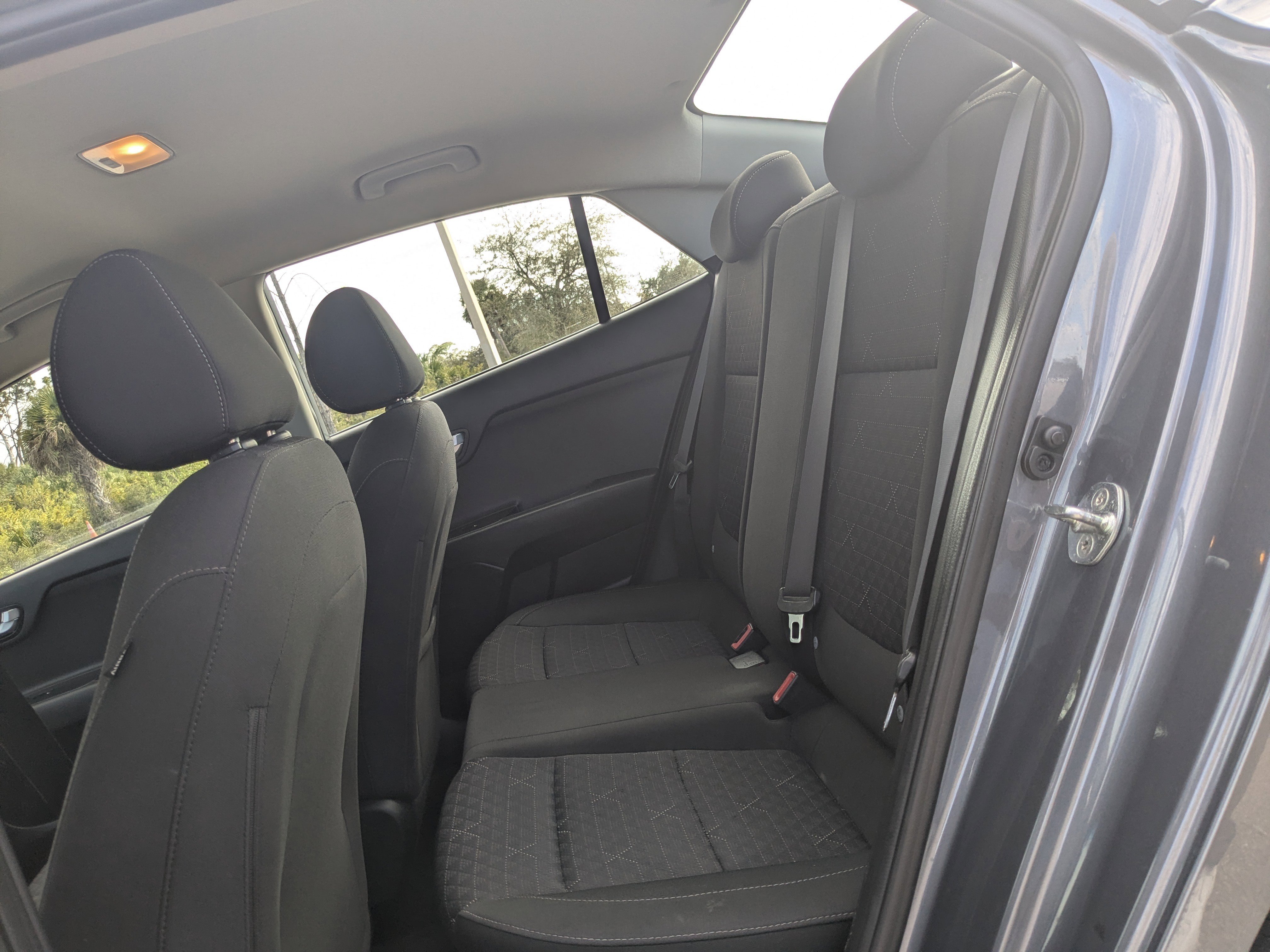 Used 2019 Kia Rio S image 12