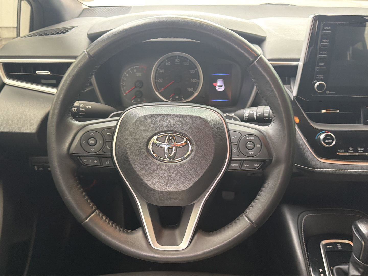 Used 2022 Toyota Corolla SE image 19