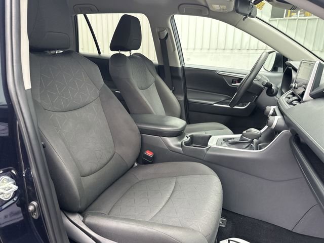 Used 2024 Toyota RAV4 XLE AWD/4WD image 26