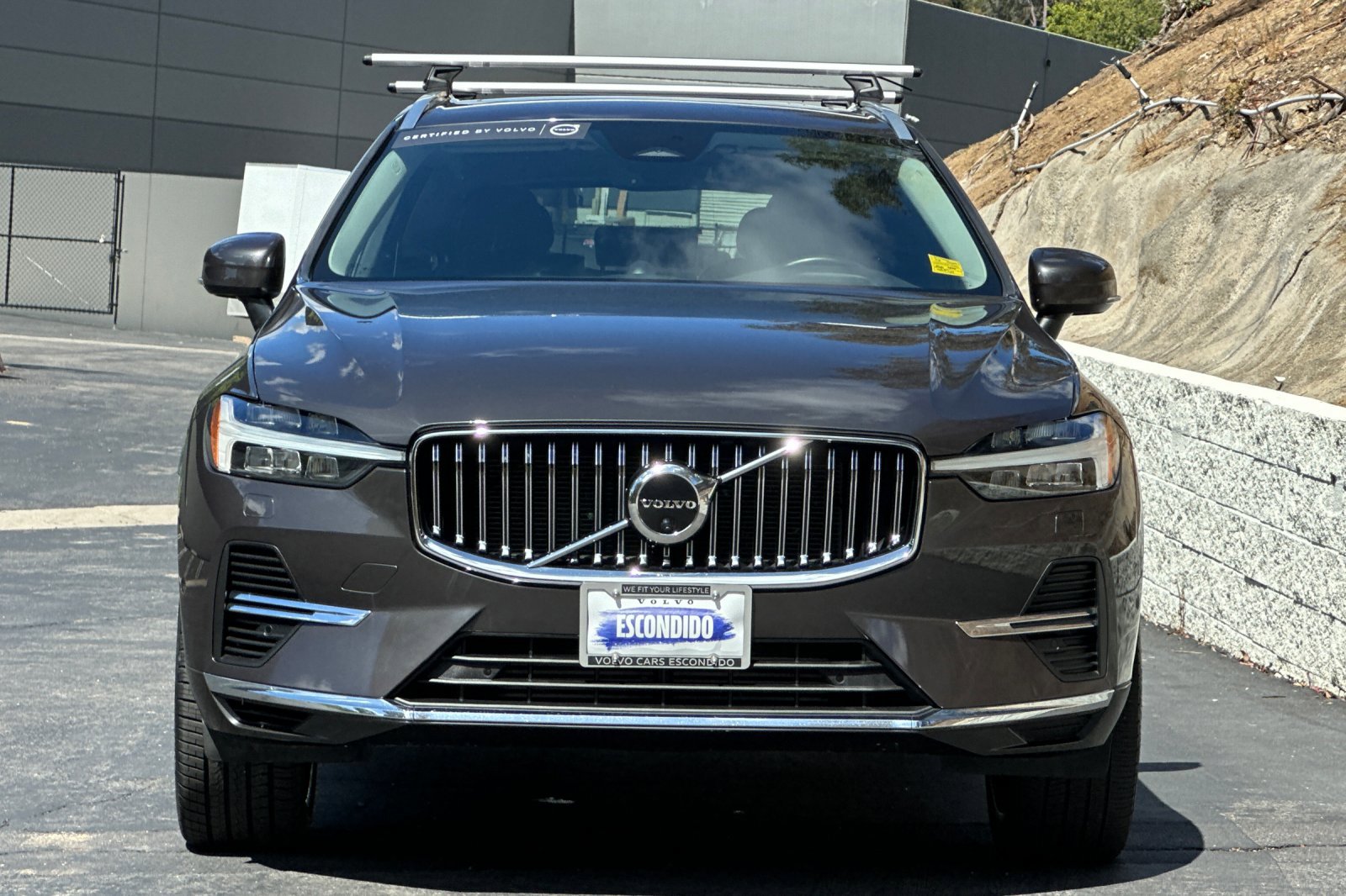 Certified 2023 Volvo XC60 T8 Ultimate AWD/4WD image 9