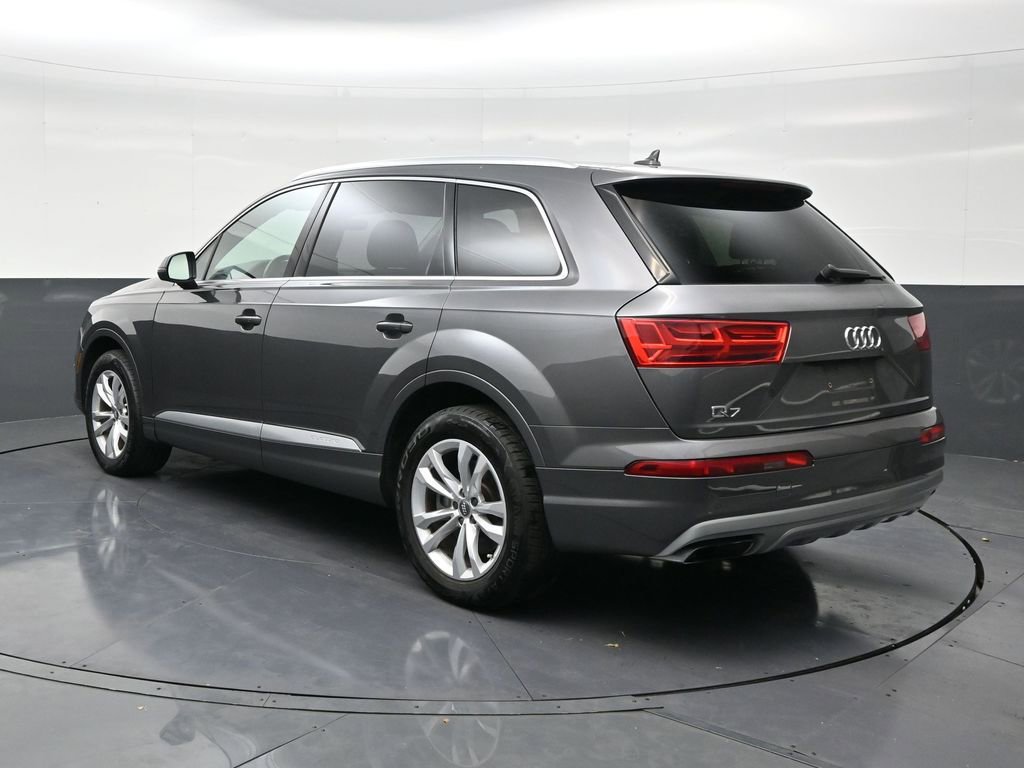 Used 2019 Audi Q7 2.0T Premium w/ Convenience Package image 3