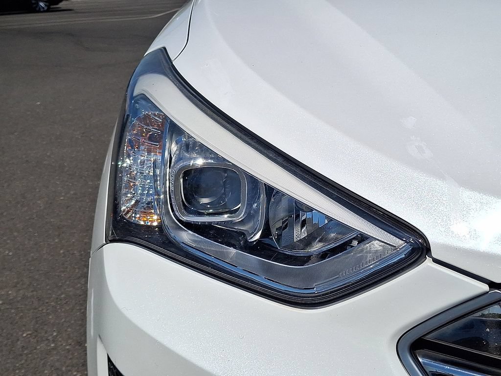 Used 2015 Hyundai Santa Fe Sport AWD/4WD image 11