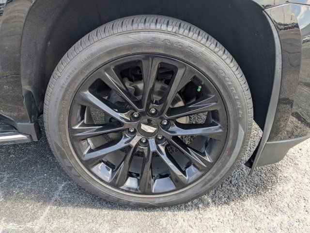 Used 2020 Cadillac Escalade Luxury w/ Escalade Sport Edition RWD image 11
