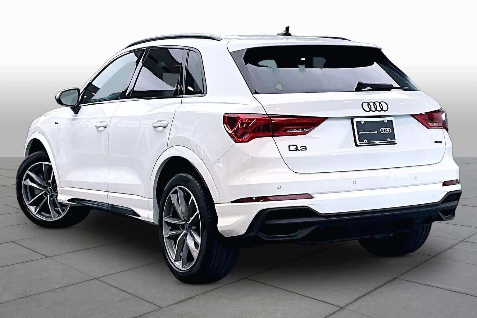 Certified 2023 Audi Q3 2.0T Premium w/ Black Optic Sport Package AWD/4WD image 12