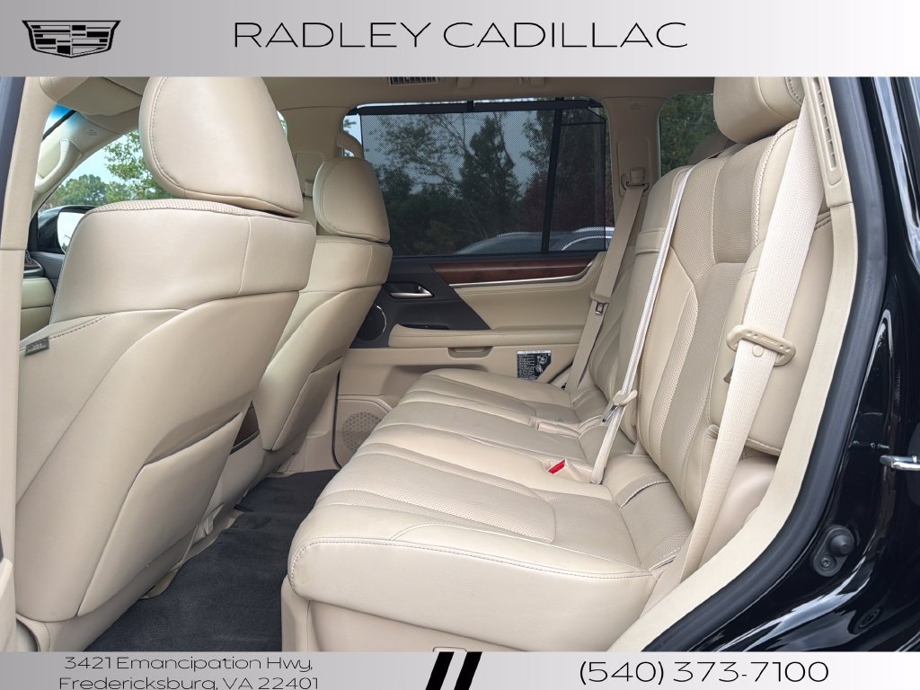 Used 2019 Lexus LX 570 4WD w/ Luxury Package image 11