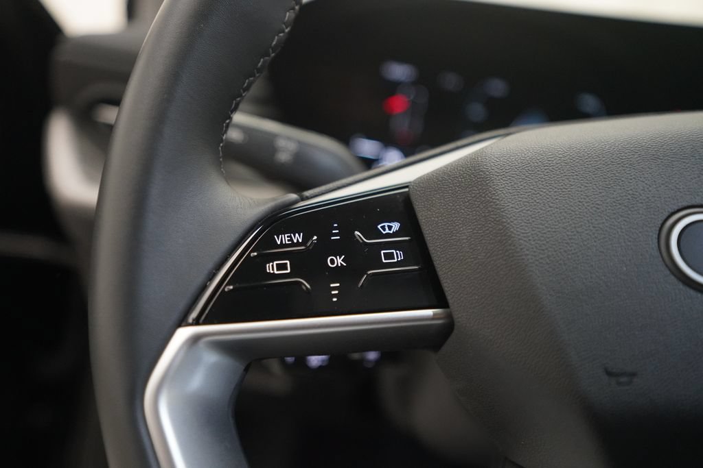 Certified 2025 Audi Q5 Prestige AWD/4WD image 18