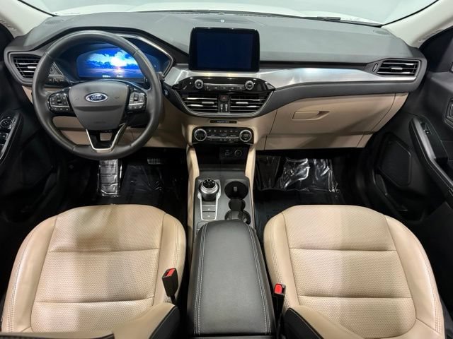 Used 2021 Ford Escape Titanium AWD/4WD image 32