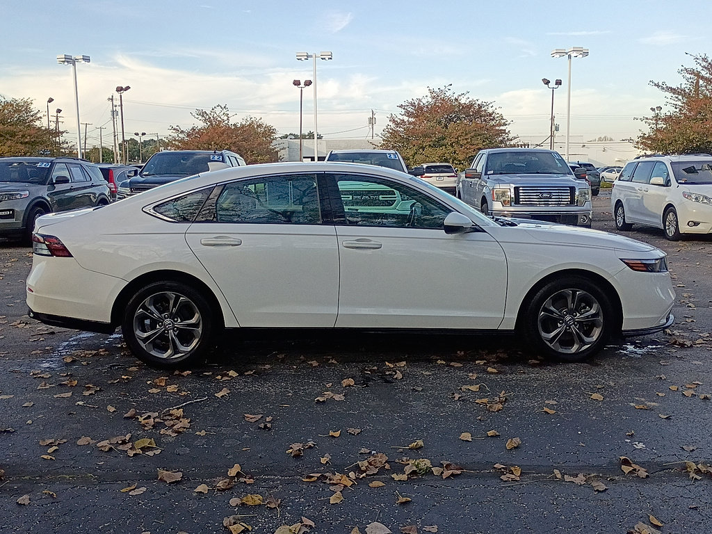Certified 2023 Honda Accord EX-L image 1