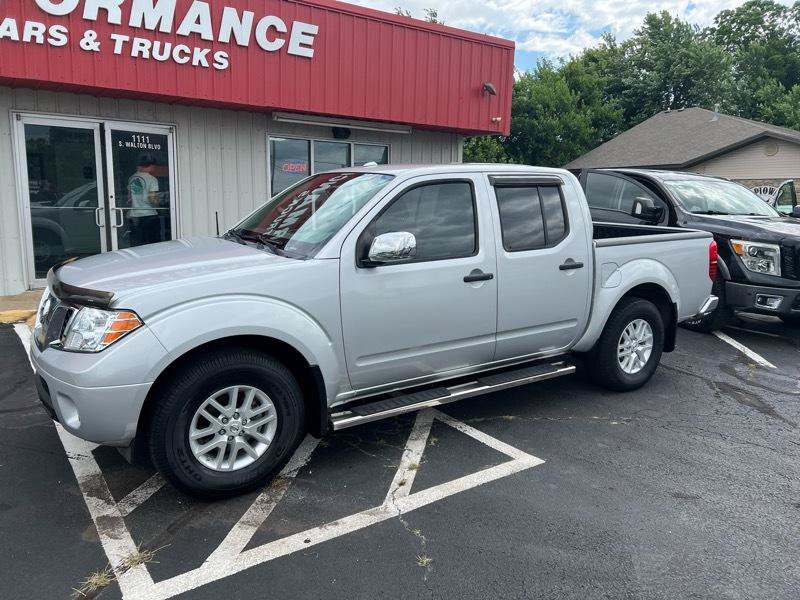Used 2017 Nissan Frontier SV w/ SV Value Truck Package RWD image 16