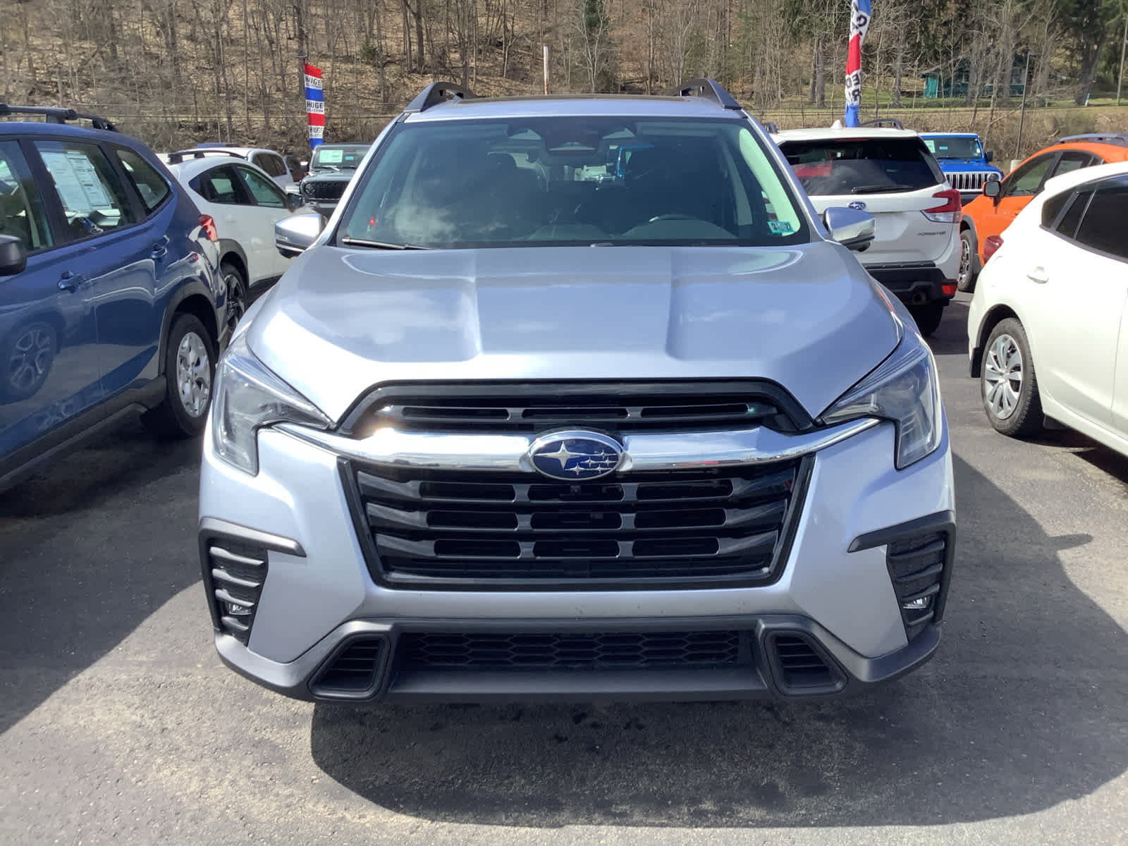 Used 2023 Subaru Ascent Limited w/ Technology Package image 5