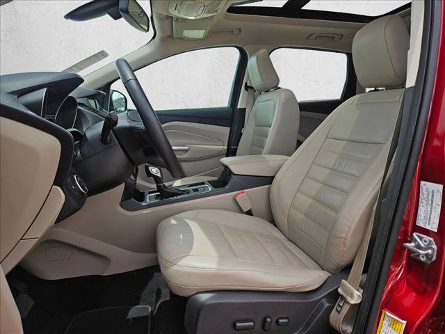 Used 2018 Ford Escape Titanium FWD image 11