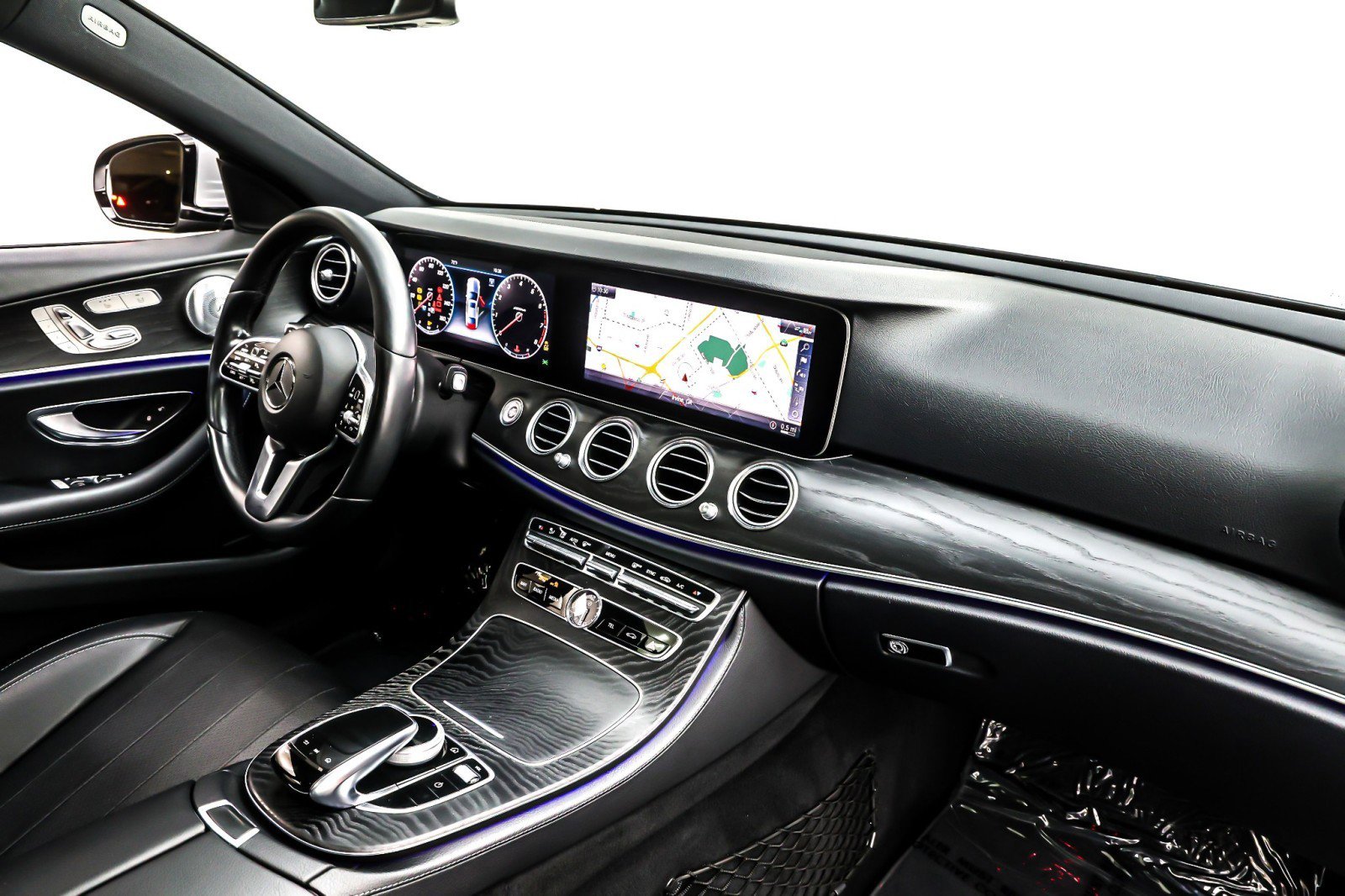 Used 2020 Mercedes-Benz E 350 Sedan image 17