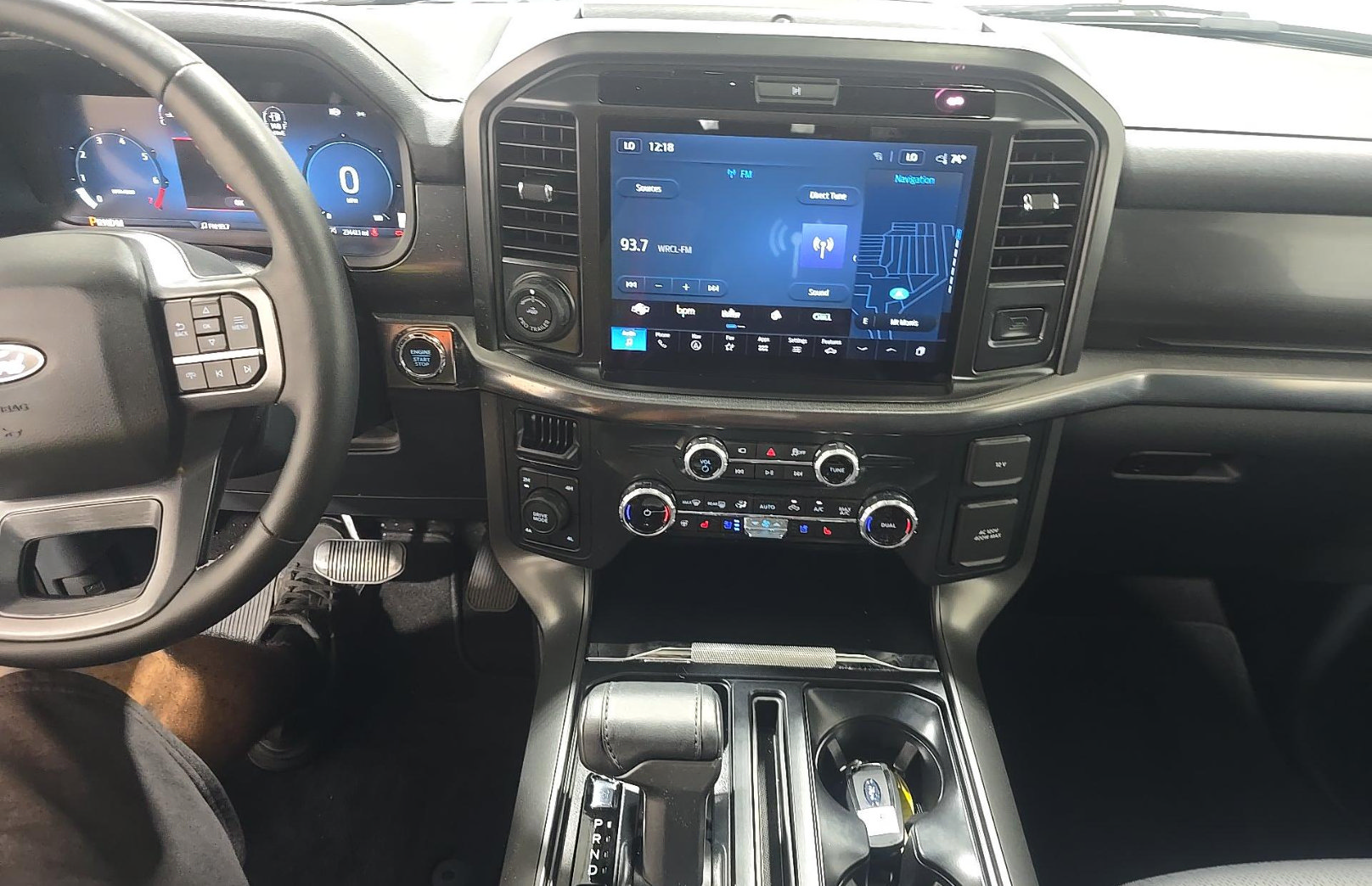 Used 2025 Ford F150 Lariat AWD/4WD image 11