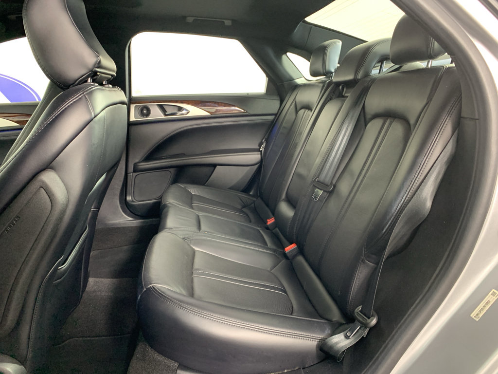 Used 2020 Lincoln MKZ Reserve w/ Elements Package AWD/4WD image 34